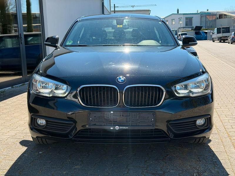 Gebraucht BMW 116 Advantage 109 PS (80 kW) 2018 Schwarz Kleinwagen