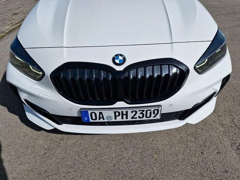 Gebraucht BMW 120 M Sport 178 PS (130 kW) 2022 Weiß Kleinwagen