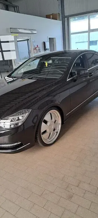 Gebraucht Mercedes CLS350 265 PS (194 kW) 2014 Schwarz Limousine