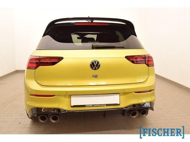 Neu VW Golf VIII R 333 PS (244 kW) 2025 Limonengelb metallic Limousine