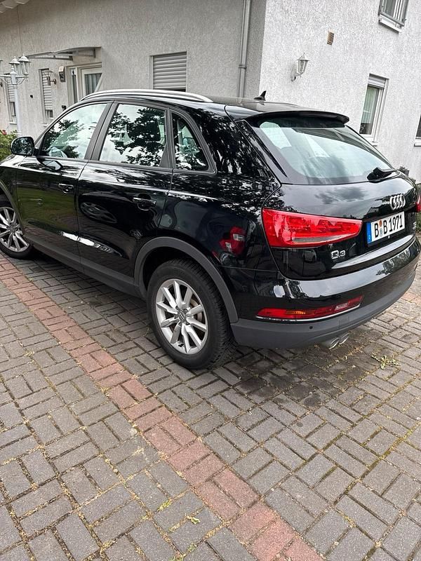 Gebraucht Audi Q3 Sport 150 PS (110 kW) 2015 Schwarz SUV