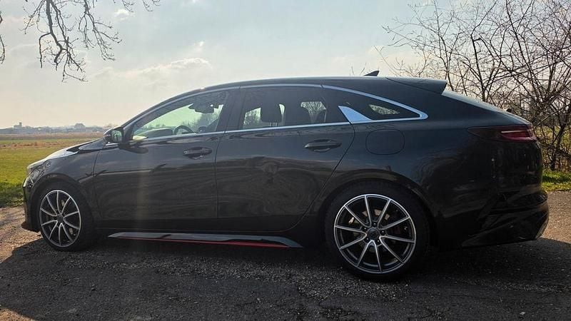 Gebraucht Kia ProCeed GT 204 PS (150 kW) 2019 Schwarz Kombi