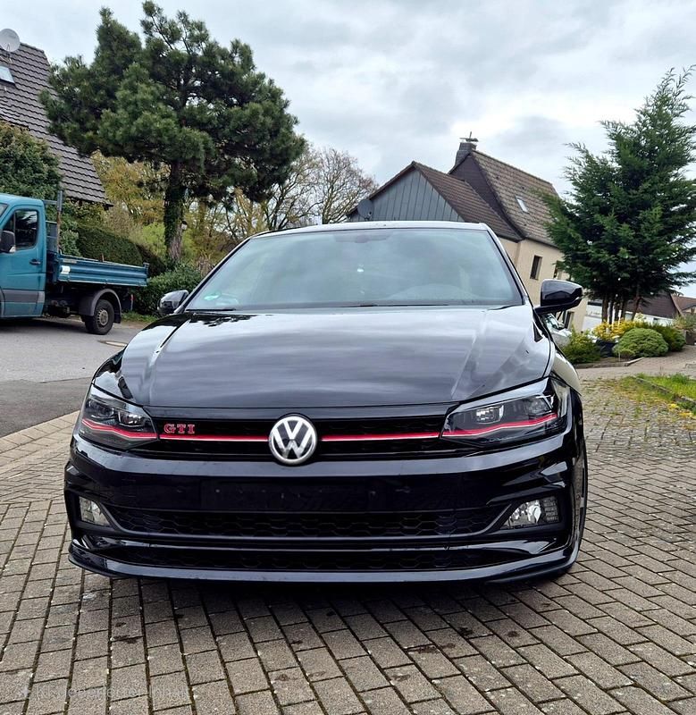Second-hand VW Polo GTI 200 CP (147 kW) 2019 Negru Hatchback