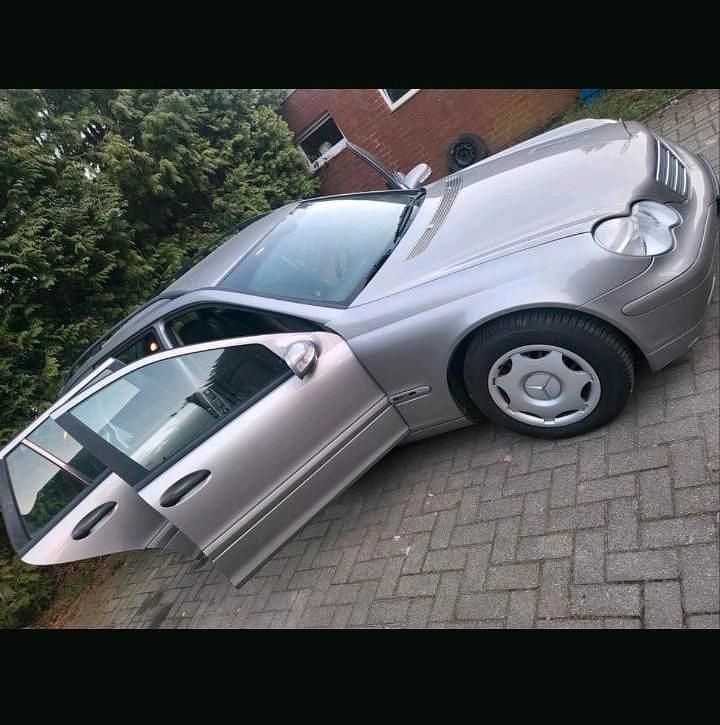Second-hand Mercedes C200 122 CP (89 kW) 2002 Break