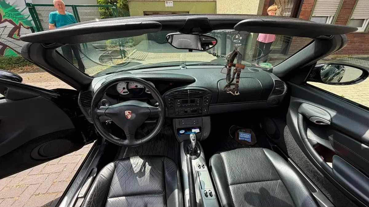 Gebraucht Porsche Boxster 228 PS (167 kW) 2002 Schwarz Cabrio