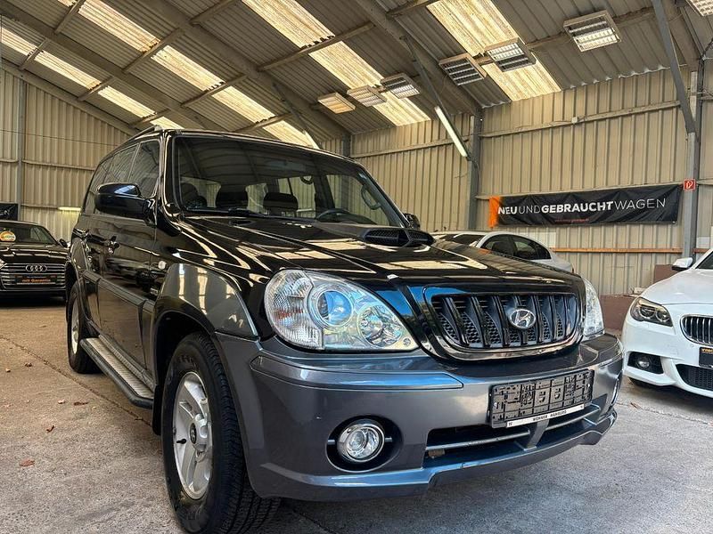 Schwarz Gebraucht 2004 Hyundai Terracan SUV | 3.950 € - Bild 1/4