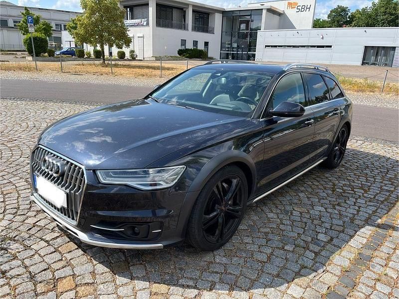 Blau Gebraucht 2017 Audi A6 Allroad Ambiente Kombi | 22.500 € (Fairer Preis) - Bild 1/4