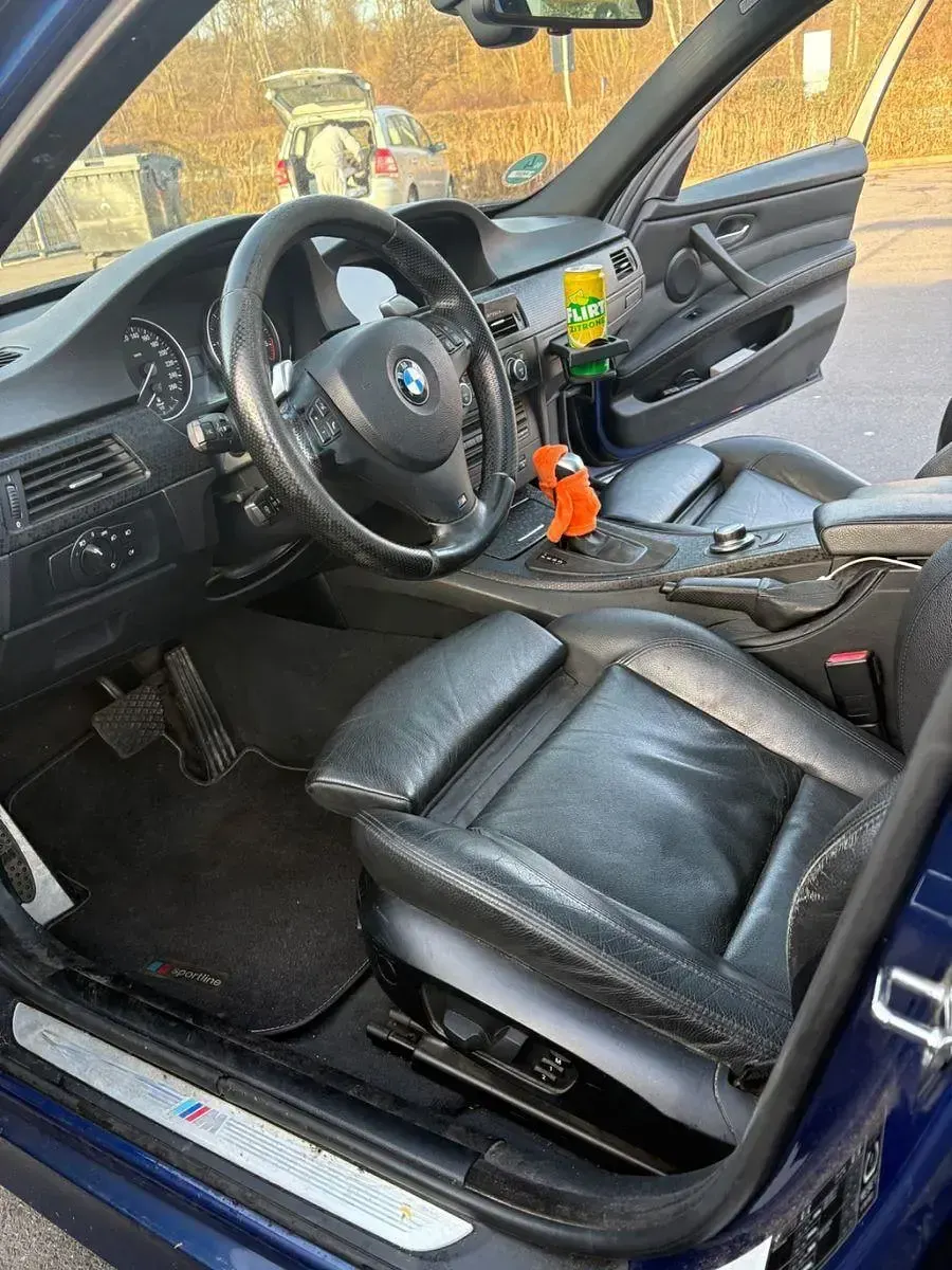 Używany BMW 325 Performance 197 KM (144 kW) 2008 Niebieski Kombi