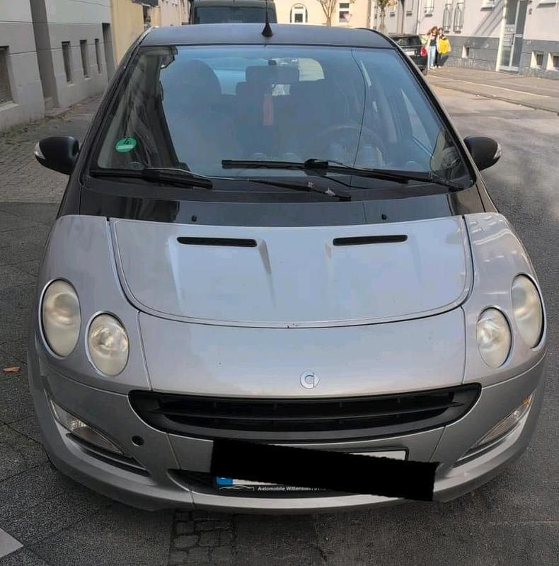 Silber Gebraucht 2004 Smart ForFour Kleinwagen | 950 € (Guter Preis) - Bild 1/3