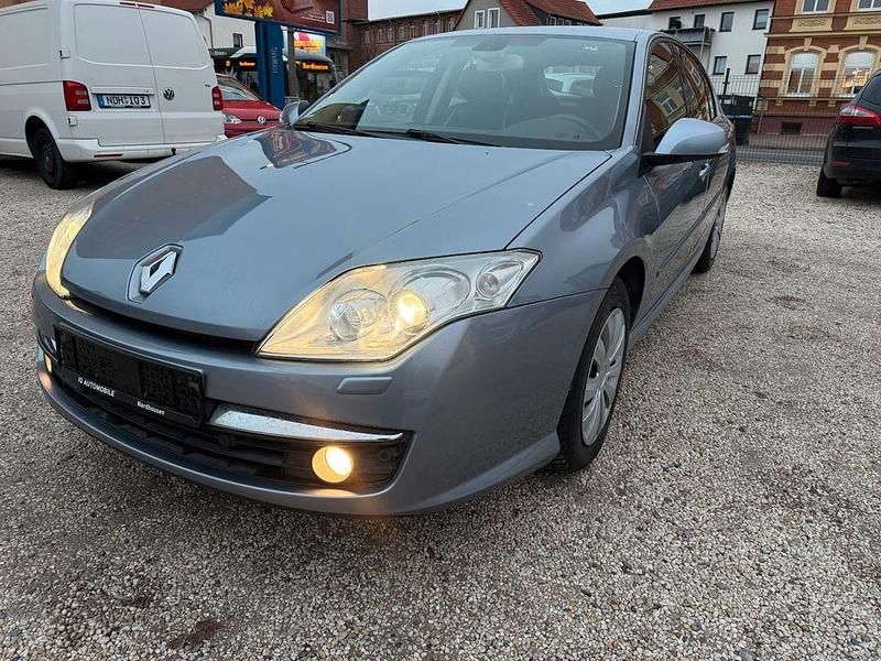 Silber Gebraucht 2008 Renault Laguna III Dynamique Limousine | 2.799 € (Guter Preis) - Bild 1/4