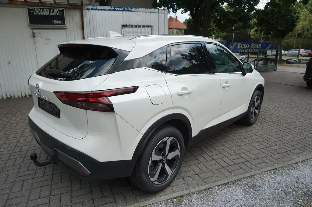 Gebraucht Nissan Qashqai Tekna 158 PS (116 kW) 2023 Weiß SUV