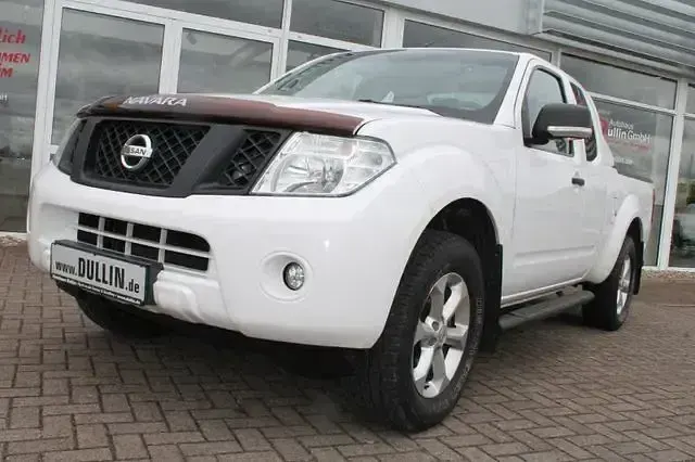Gebraucht Nissan Navara XE 144 PS (105 kW) 2016 False Pickup
