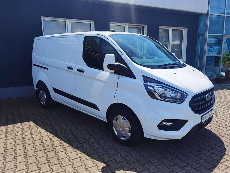 Gebraucht Ford Transit Custom Trend 131 PS (96 kW) 2022 Frost weiß Van / Kleinbus