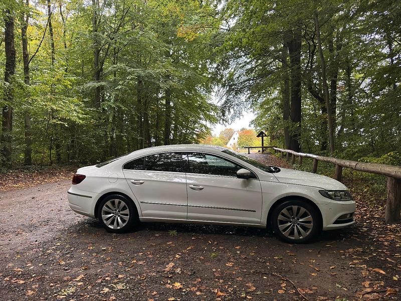 Gebraucht VW CC 211 PS (155 kW) 2012 Weiß Limousine