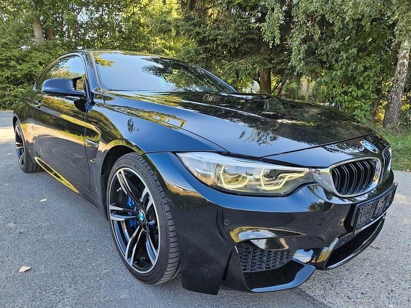 Schwarz Gebraucht 2019 BMW M4 Performance Coupé | 43.990 € (Guter Preis) - Bild 1/4
