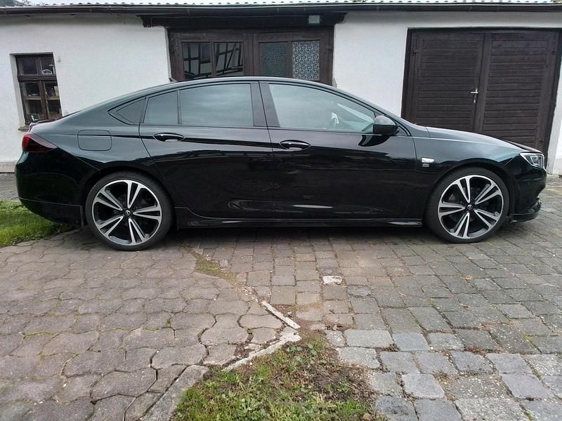 Gebraucht Opel Insignia OPC 170 PS (125 kW) 2020 Schwarz Limousine