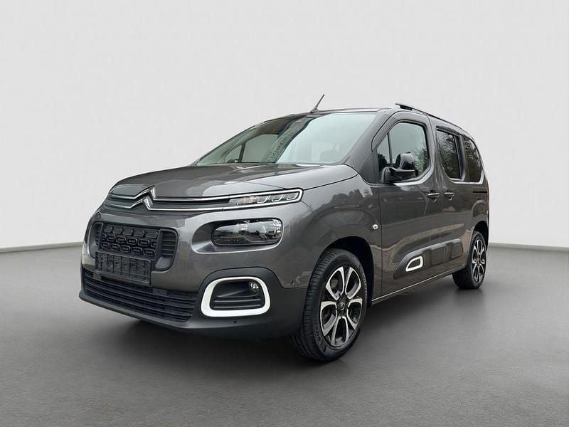 Gebraucht Citroën Berlingo Shine 131 PS (96 kW) 2022 Schwarz Van / Kleinbus