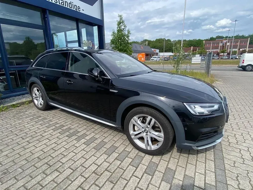 Gebraucht Audi A4 Allroad Ambiente 252 PS (185 kW) 2018 Schwarz Kombi