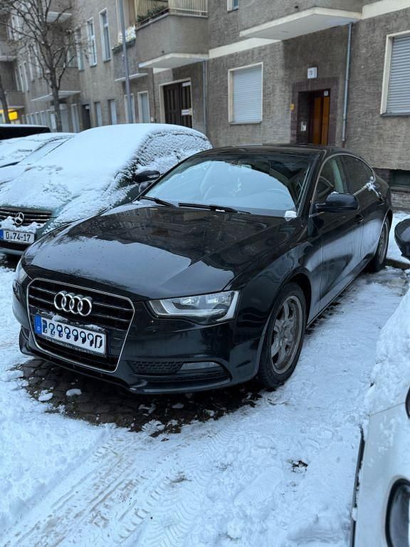 Schwarz Gebraucht 2016 Audi A5 Sportback Kleinwagen | 9.600 € (Teuer) - Bild 1/4