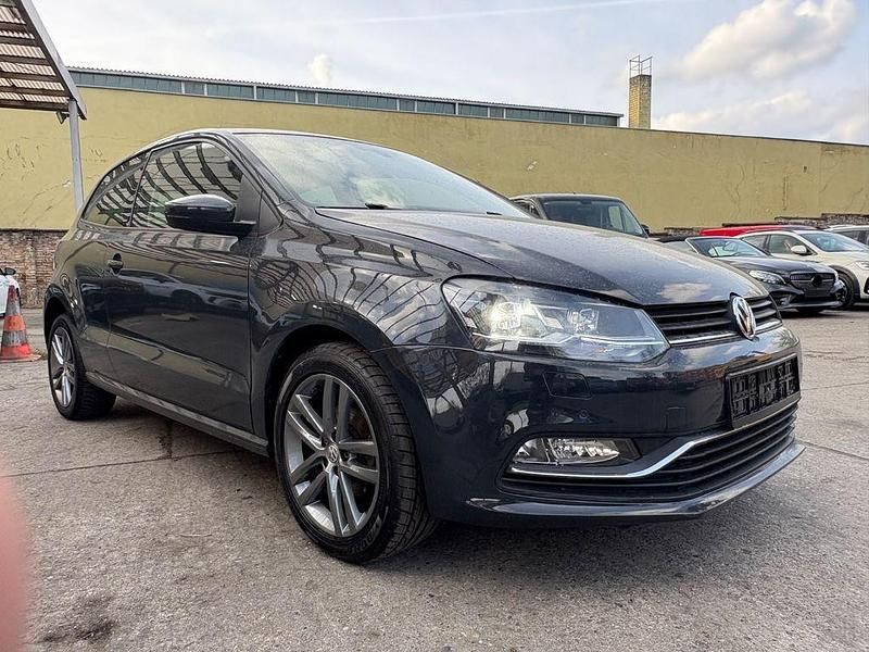 Gebraucht VW Polo Allstar 90 PS (66 kW) 2016 Grau