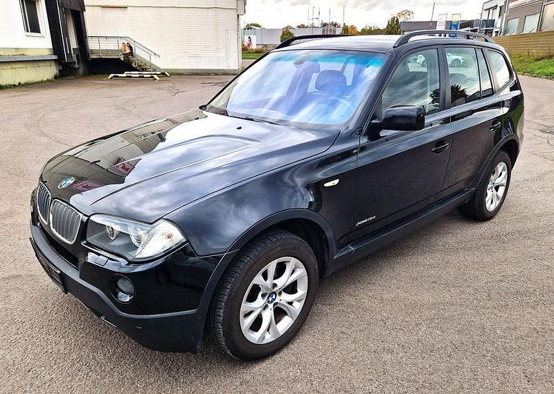 Schwarz Gebraucht 2009 BMW X3 Lifestyle SUV | 5.800 € (Fairer Preis) - Bild 1/4