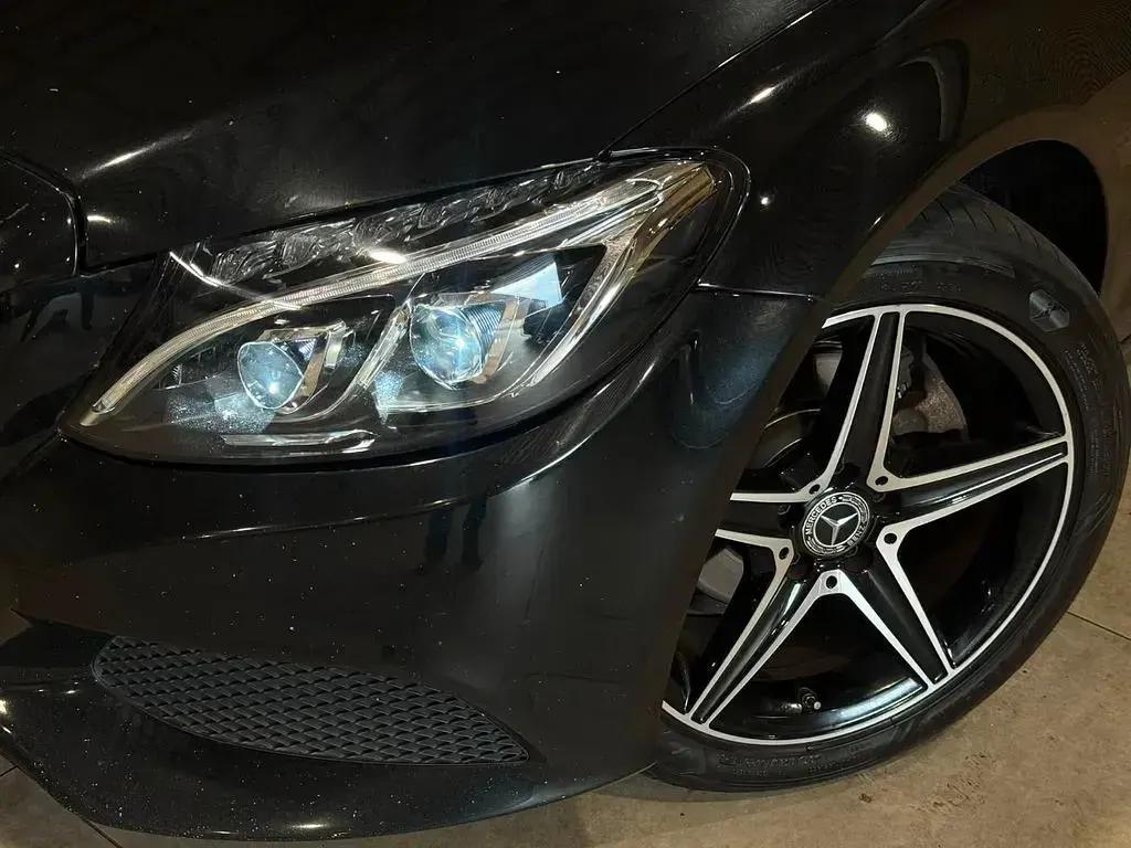 Gebraucht Mercedes C200 184 PS (135 kW) 2015 Schwarz Limousine