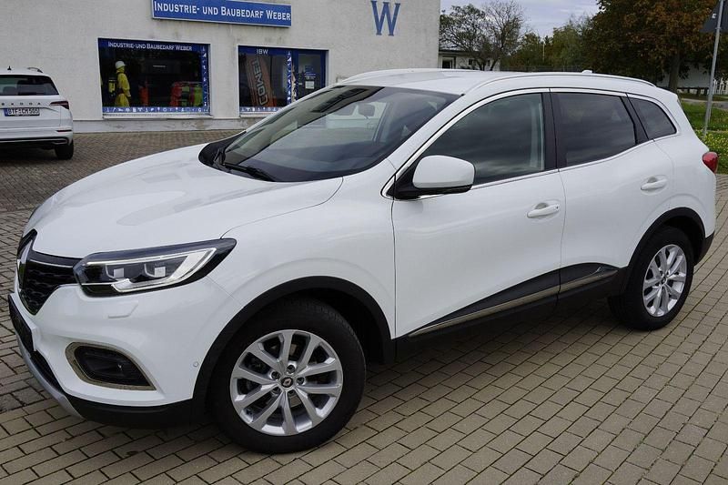 Weiß Gebraucht 2019 Renault Kadjar LIMITED Deluxe SUV | 13.999 € (Fairer Preis) - Bild 1/4