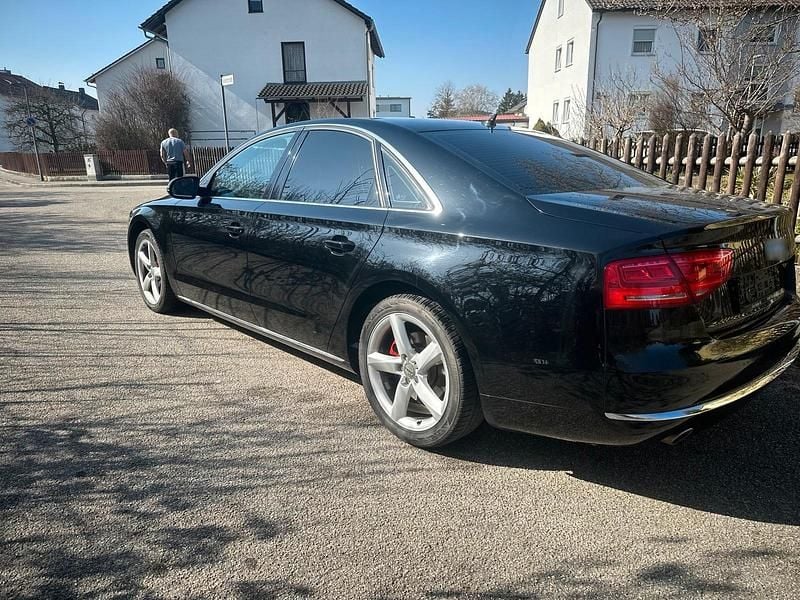 Gebraucht Audi A8 250 PS (183 kW) 2013 Schwarz Limousine
