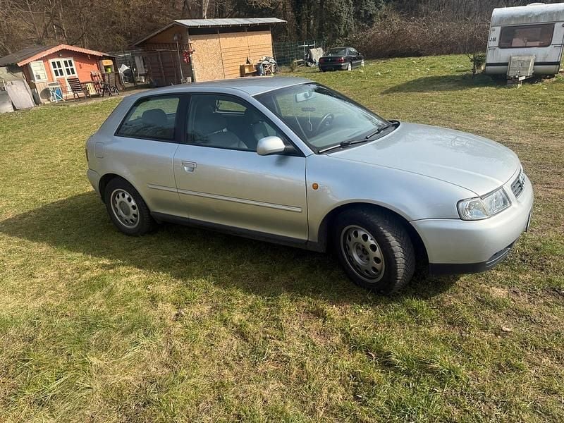 Gebraucht Audi A3 125 PS (91 kW) 1998 Silber Kleinwagen