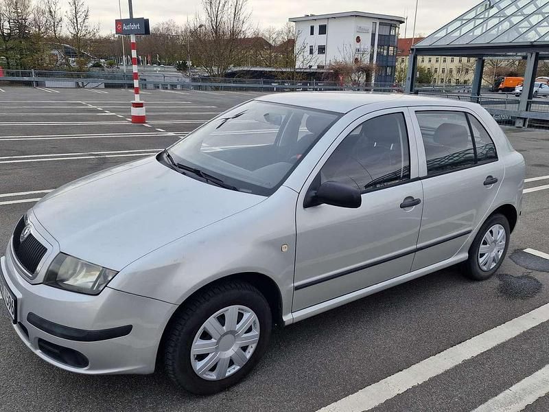 Gebraucht 2005 Skoda Fabia Classic Limousine | 990 € (Guter Preis) - Bild 1/4