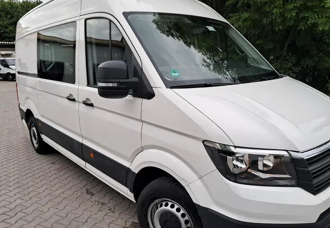 Gebraucht VW Crafter 102 PS (75 kW) 2019 Weiß Van