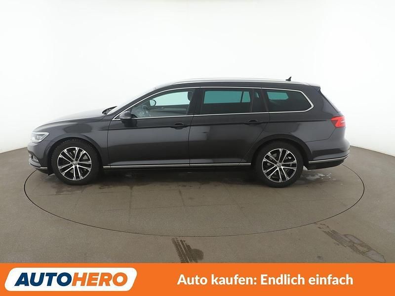 Gebraucht VW Passat Highline 239 PS (175 kW) 2019 Mangangrau Kombi