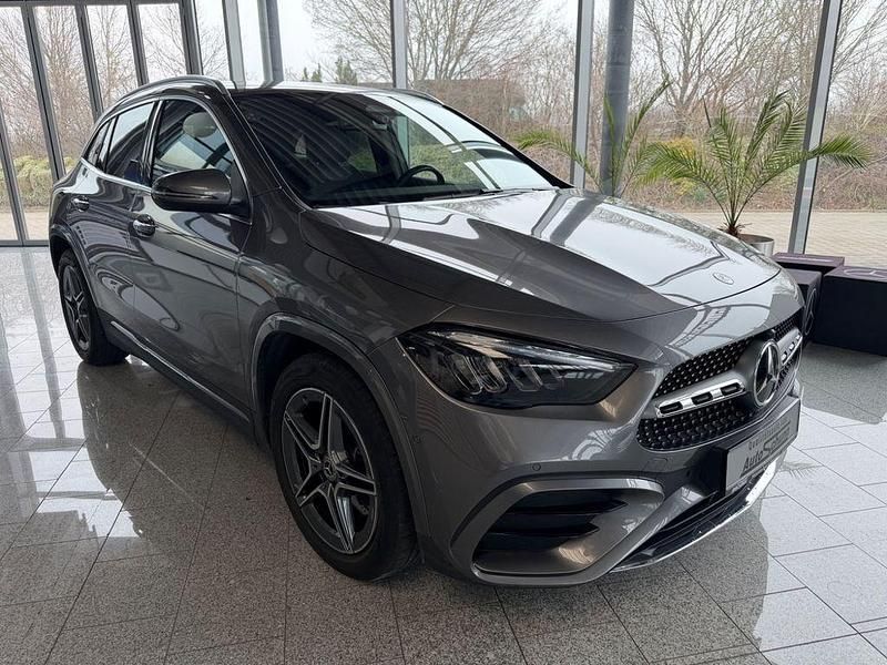 Gebraucht Mercedes GLA250 AMG 224 PS (164 kW) 2023 Mountaingrau metallic SUV