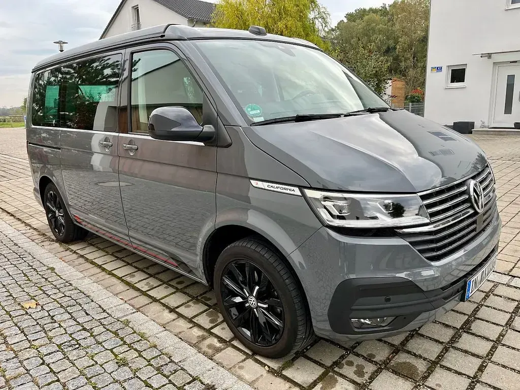 Gebraucht VW California Edition 150 PS (110 kW) 2020 Grau Van