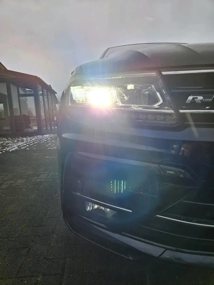 Gebraucht VW Tiguan R-line 190 PS (139 kW) 2018 Blau SUV