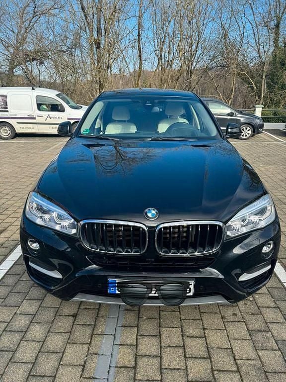 Gebraucht BMW X6 258 PS (189 kW) 2015 Schwarz SUV