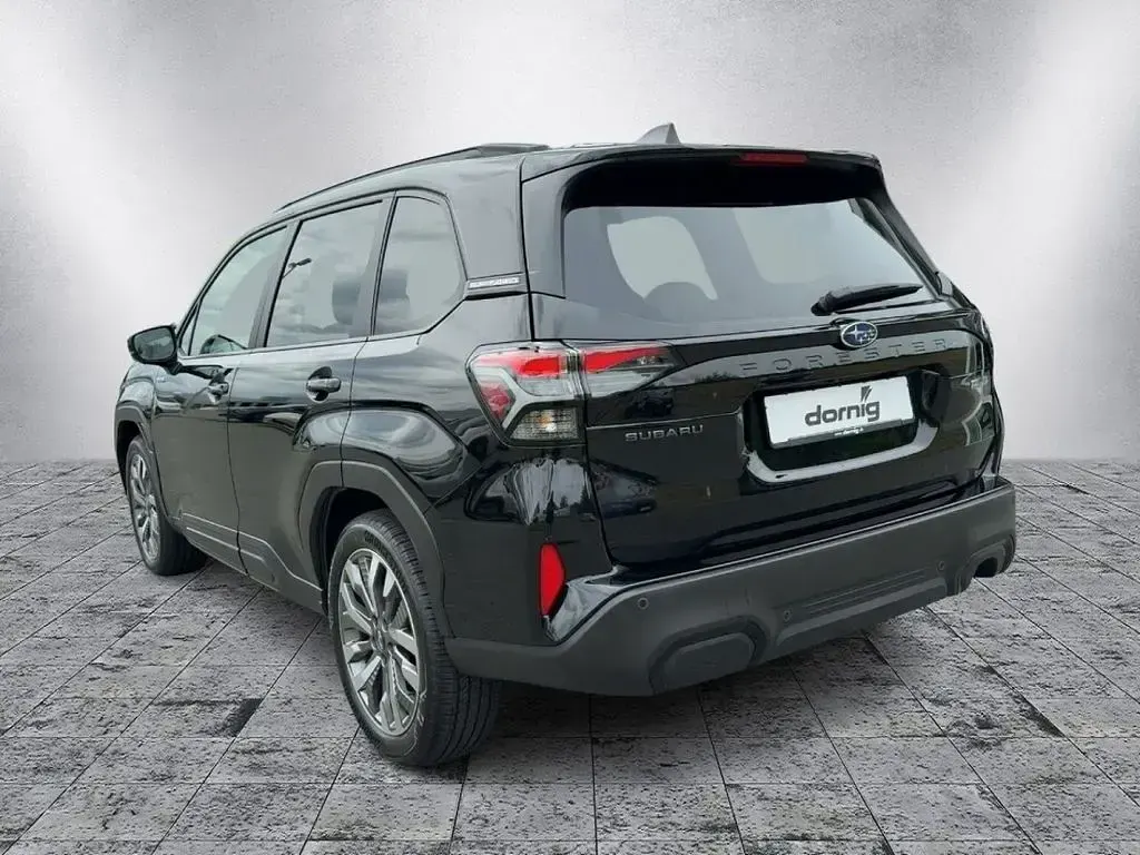 Neu Subaru Forester Platinum 136 PS (100 kW) 2026 Crystal black silicia SUV