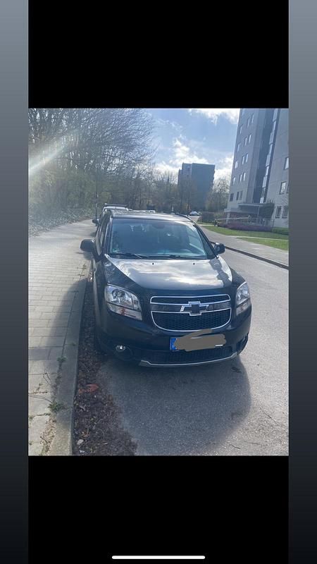 Gebraucht Chevrolet Orlando 163 PS (119 kW) 2012 Schwarz Van / Kleinbus