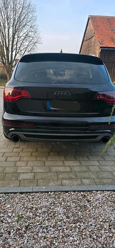 Gebraucht Audi Q7 S-Line 239 PS (175 kW) 2011 Schwarz SUV