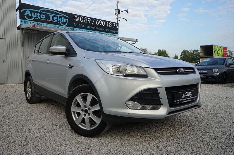 Silber Gebraucht 2015 Ford Kuga SUV | 8.790 € (Fairer Preis) - Bild 1/3