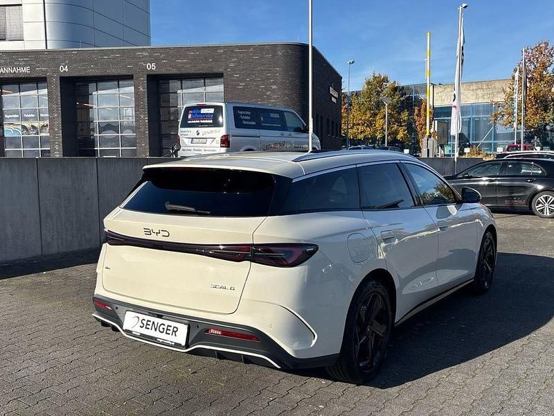 Gebraucht BYD Seal Comfort 184 PS (135 kW) 2026 Sandstone Limousine