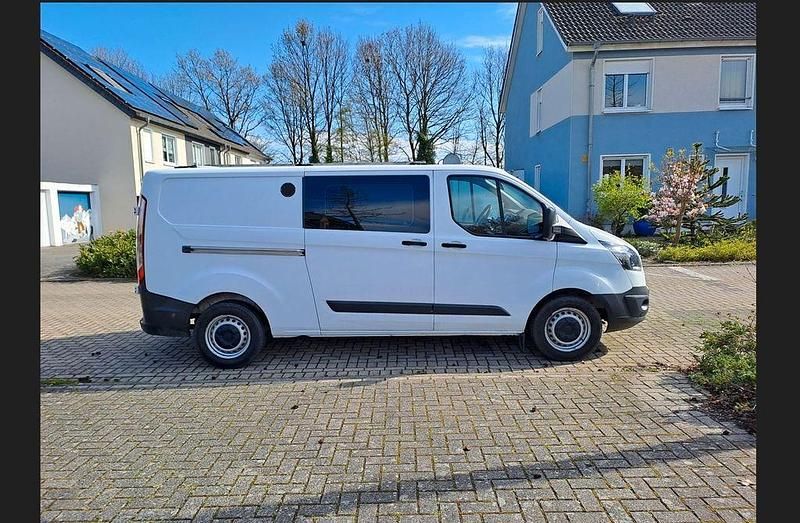 Gebraucht Ford Transit 125 PS (91 kW) 2015 Weiß Van / Kleinbus