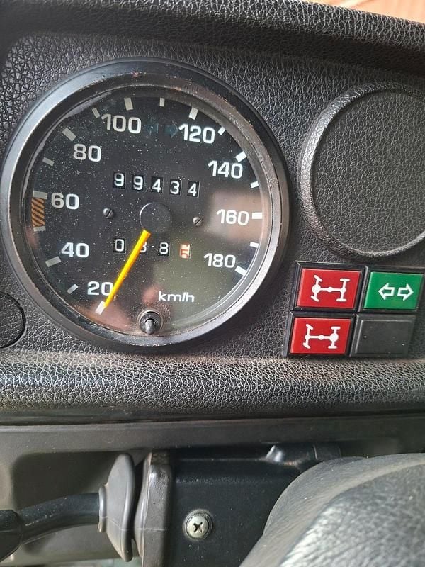Gebraucht Mercedes G250 92 PS (67 kW) 1990 SUV