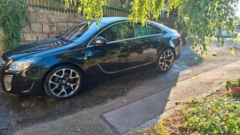 Gebraucht Opel Insignia OPC 325 PS (239 kW) 2012 Schwarz Limousine