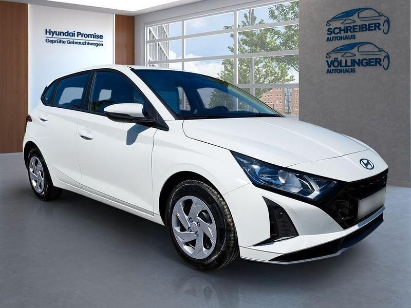 Ny Hyundai i20 Select 101 HK (74 kW) 2025 Hvid Sedan