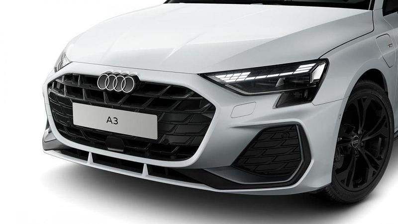 Neu Audi A3 S-Line 204 PS (150 kW) 2026 Weiß Limousine