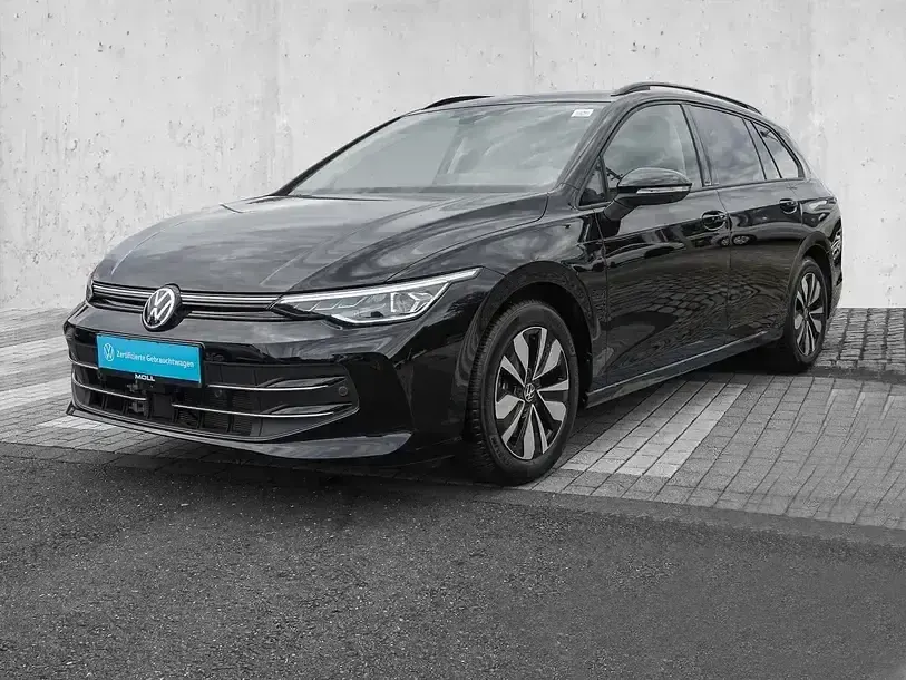 Gebraucht VW Golf VIII Goal 150 PS (110 kW) 2025 Schwarz Kombi