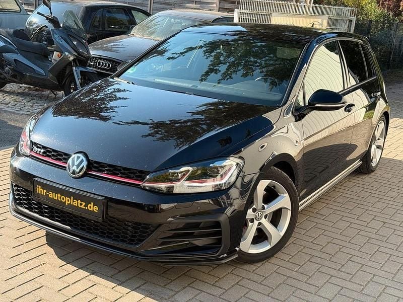 Schwarz Gebraucht 2018 VW Golf VII GTI Limousine | 18.950 € (Guter Preis) - Bild 1/4