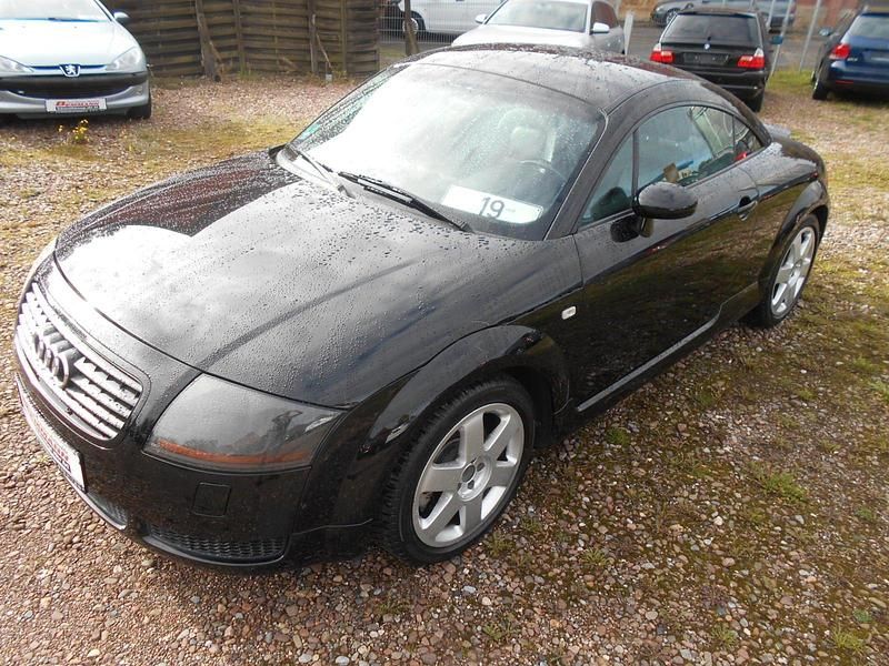Usata Audi TT 180 CV (132 kW) 2000 Nero Coupé