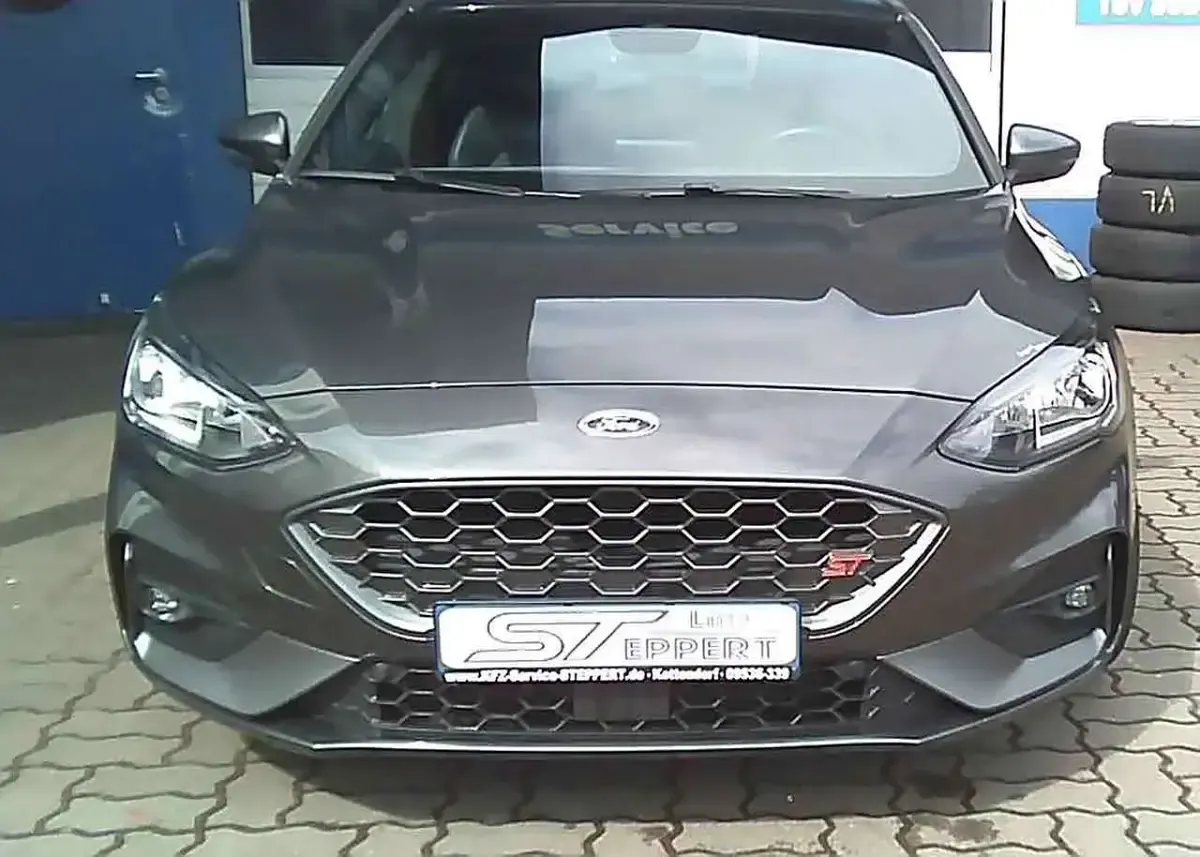 Gebraucht Ford Focus ST 280 PS (205 kW) 2019 Magneticgraumetallic Limousine
